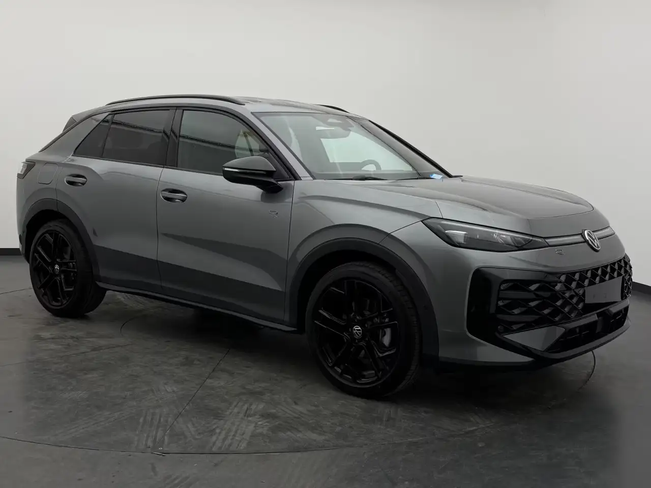 Volkswagen T-Roc 4