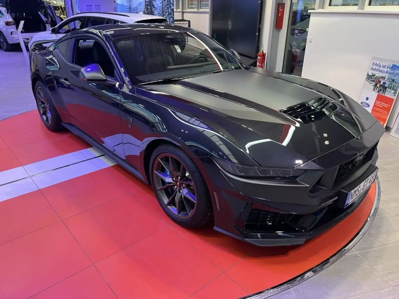 Ford Mustang 6