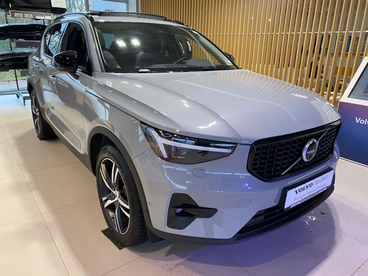 Volvo XC40 3