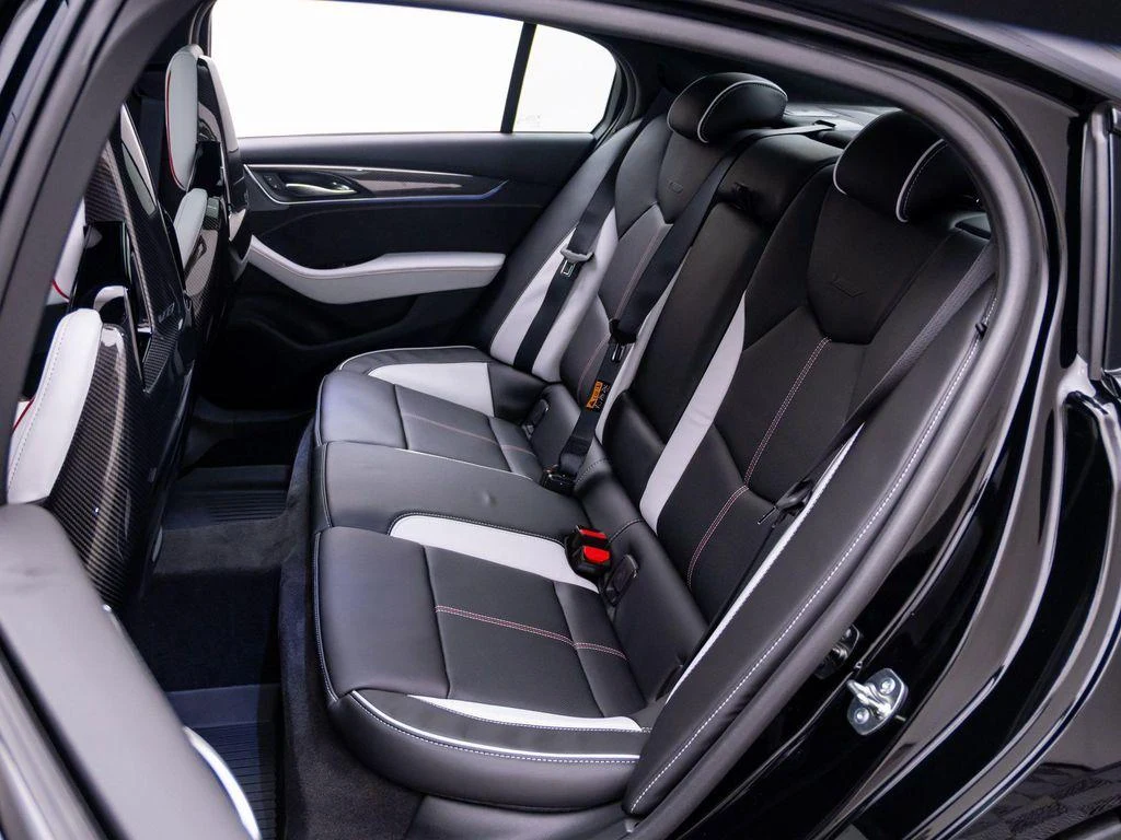 Cadillac CT5-V 15