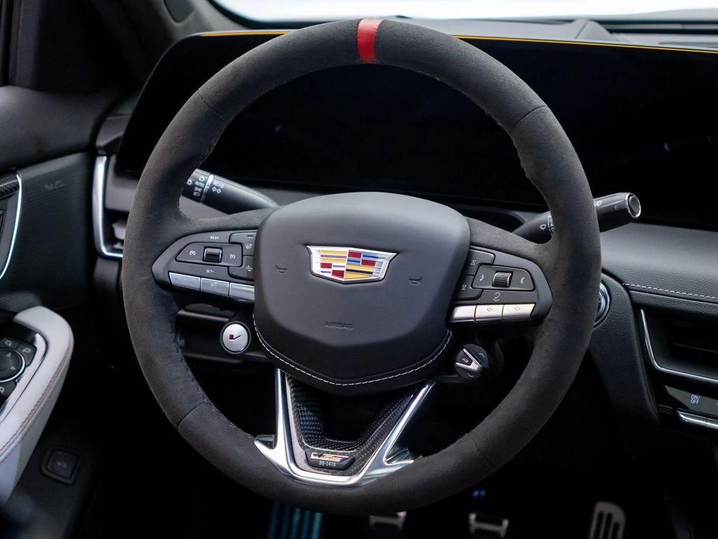 Cadillac CT5-V 10