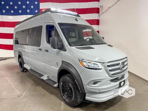 Mercedes-Benz Sprinter 3500XD High Roof фото 3