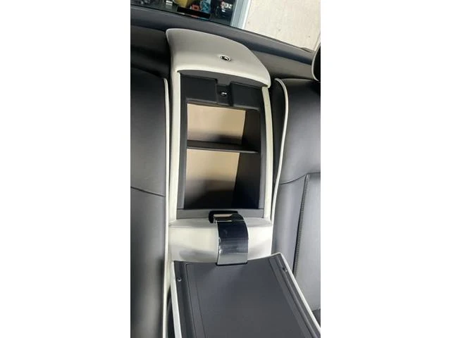 Rolls-Royce PHANTOM 32