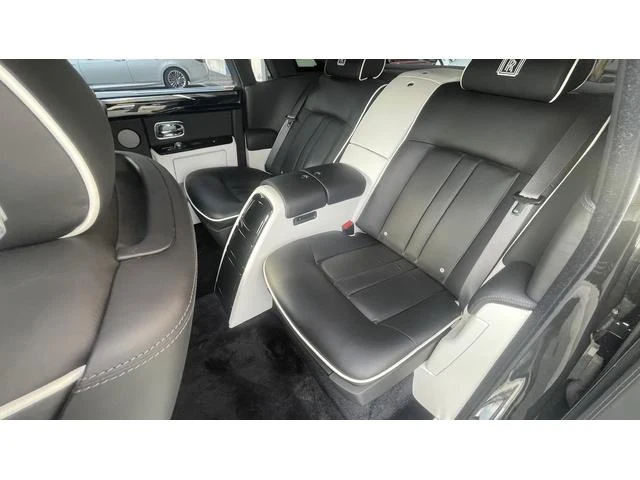 Rolls-Royce PHANTOM 27