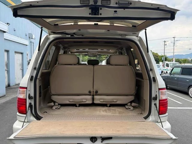AMERICA LEXUS LX470 19