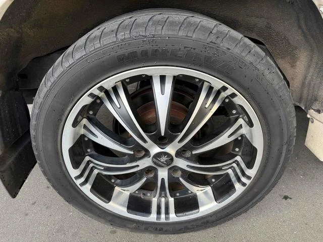 AMERICA LEXUS LX470 49