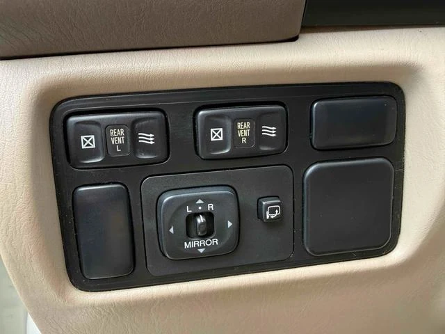 AMERICA LEXUS LX470 7