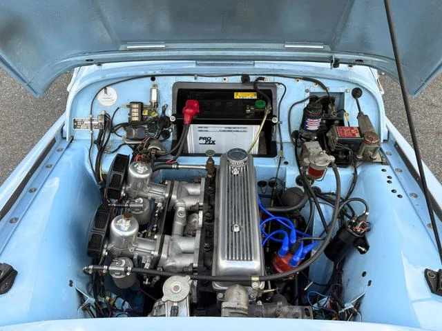 Triumph TR-3 18
