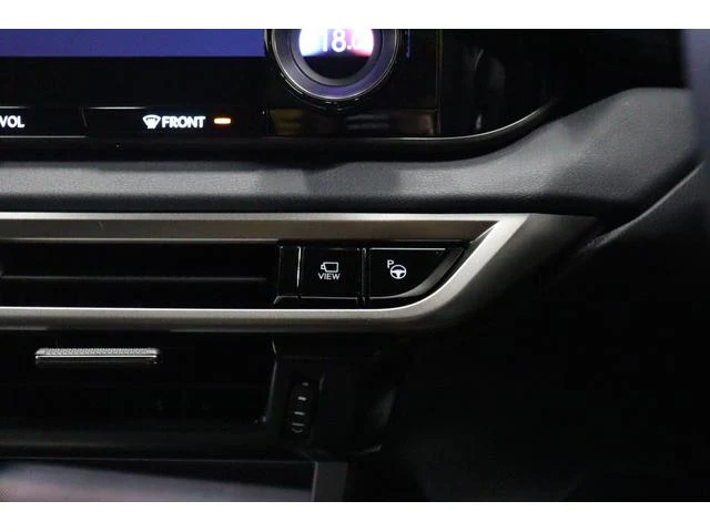 Lexus RX 57