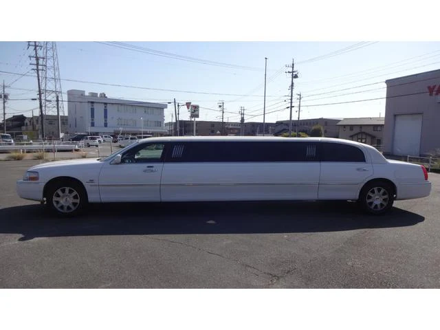 Lincoln LIMOUSINE 5