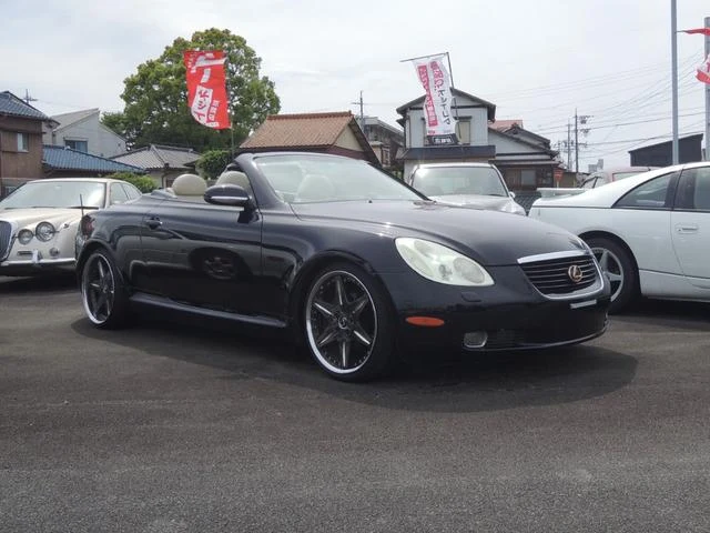 AMERICA LEXUS SC430 48