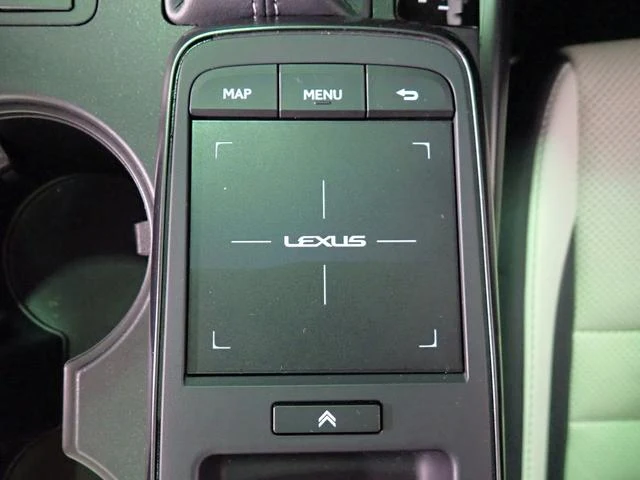 Lexus IS 14