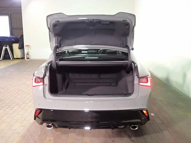 Lexus IS 29