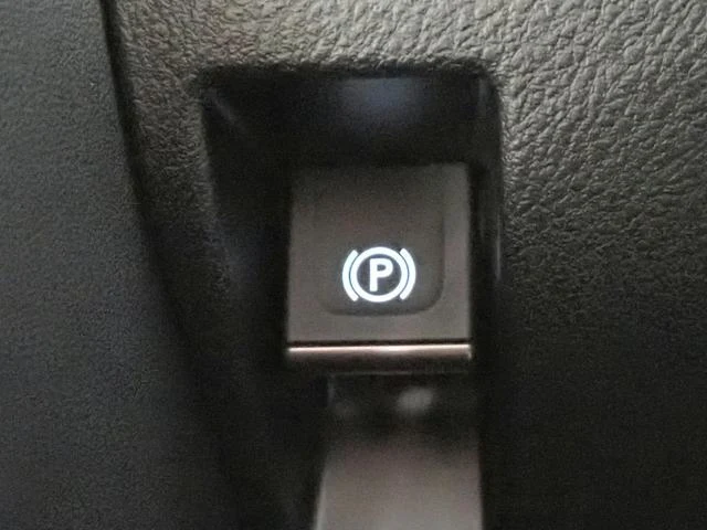 Lexus IS 17