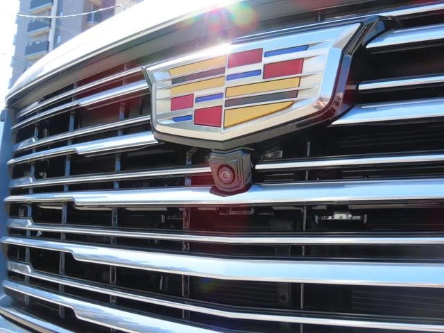 Cadillac ESCALADE 6