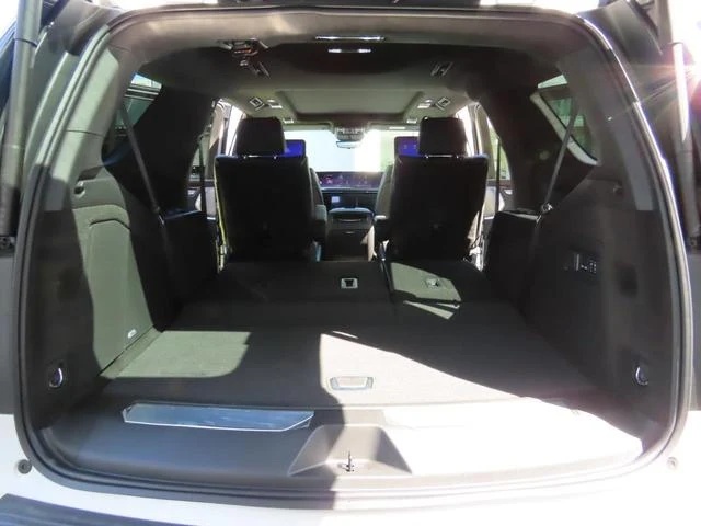 Cadillac ESCALADE 35