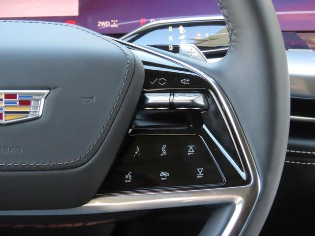 Cadillac ESCALADE 41