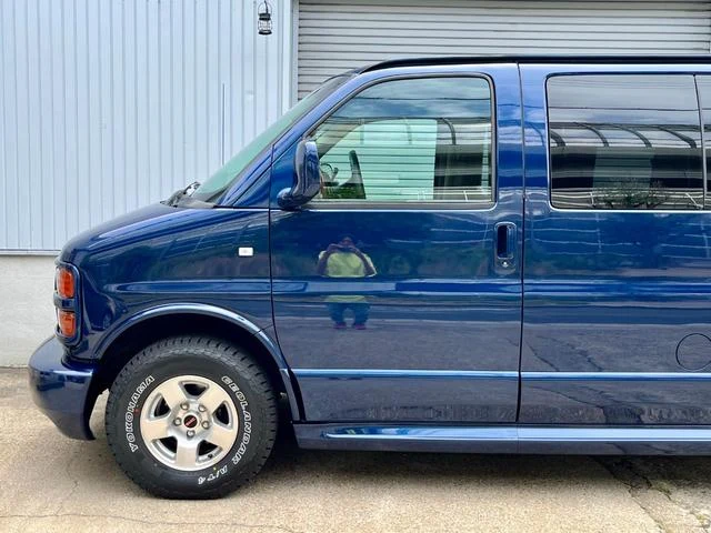 GMC SAVANA 26