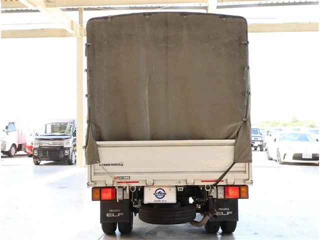 Isuzu ELF 21