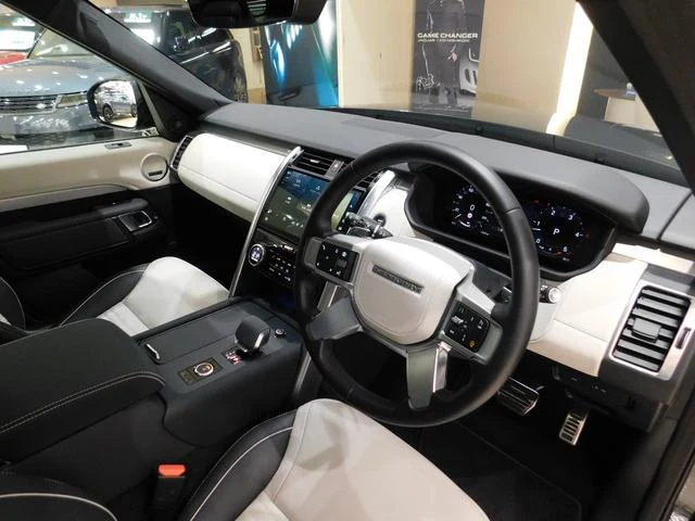 Land Rover DISCOVERY 15
