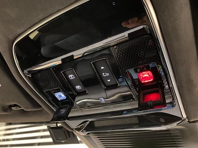 Land Rover RANGE ROVER 40