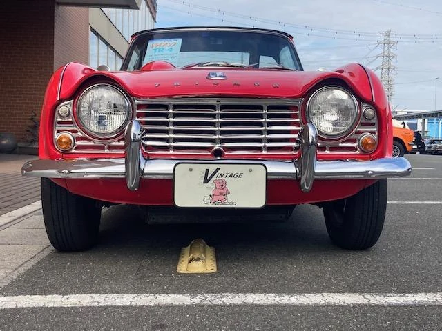 Triumph TR-4 4