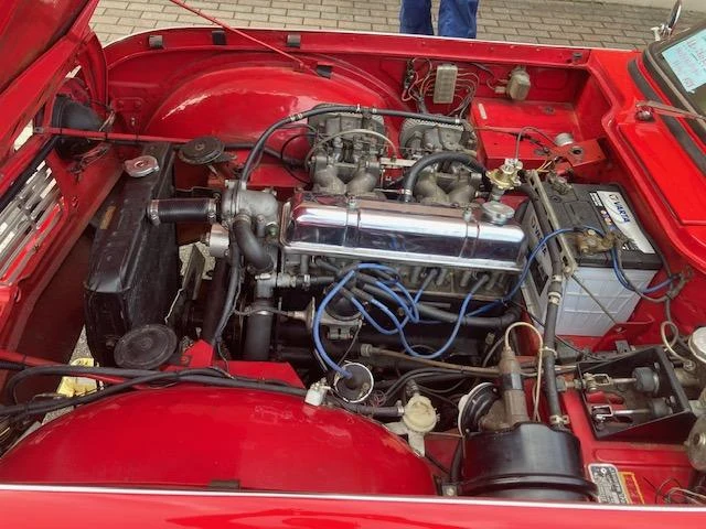 Triumph TR-4 29