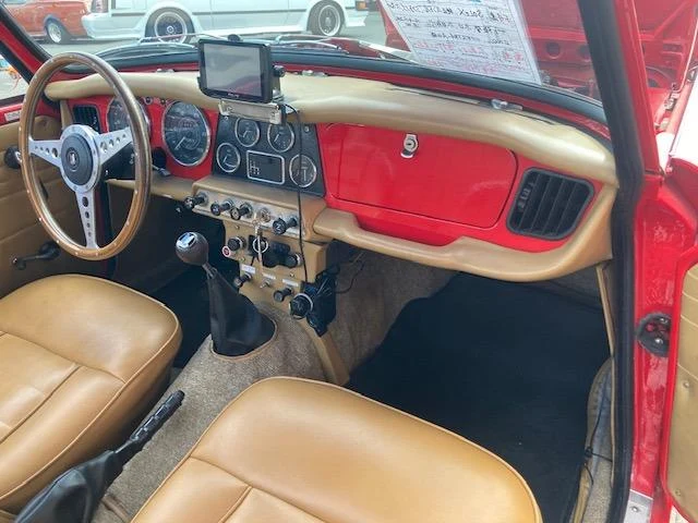 Triumph TR-4 24