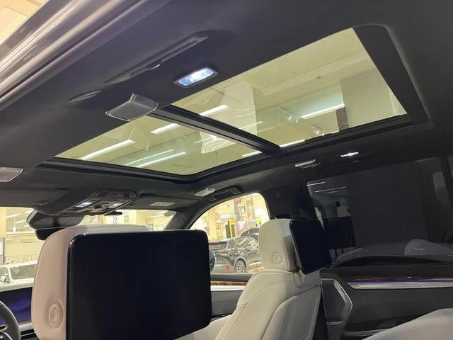 Cadillac ESCALADE 3