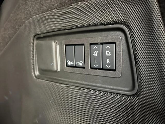Cadillac ESCALADE 48