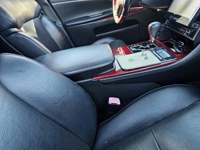 AMERICA LEXUS GS300 38