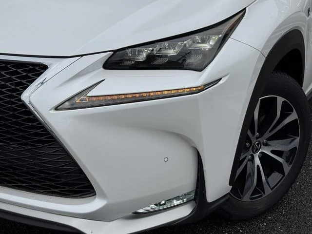 Lexus NX 61