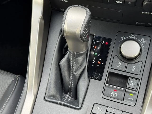 Lexus NX 26