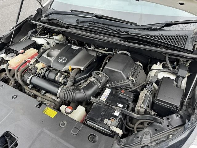Lexus NX 73