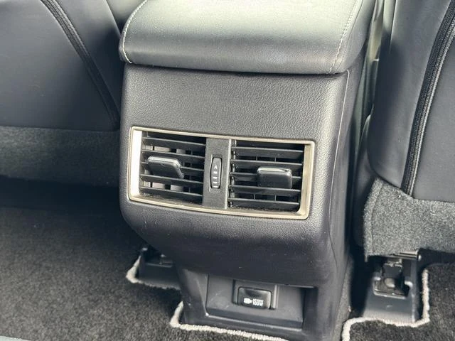 Lexus NX 47