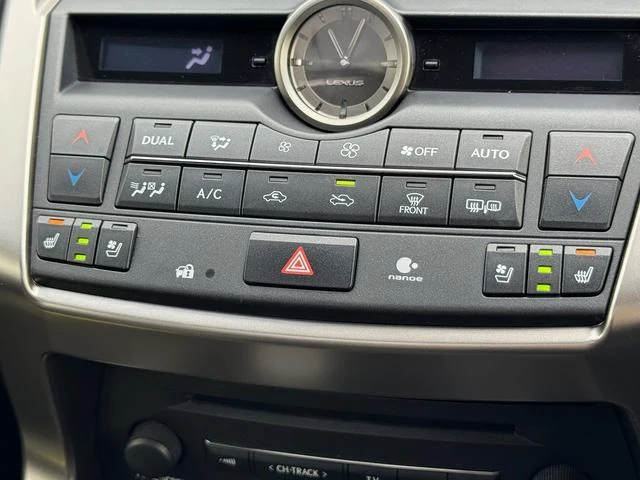 Lexus NX 17