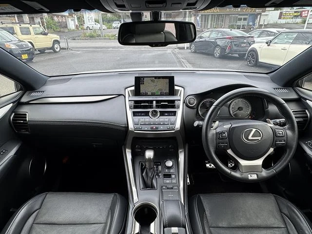 Lexus NX 2