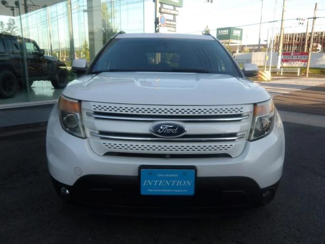 Ford EXPLORER 73