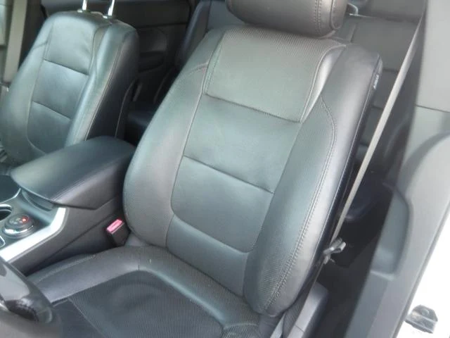 Ford EXPLORER 47