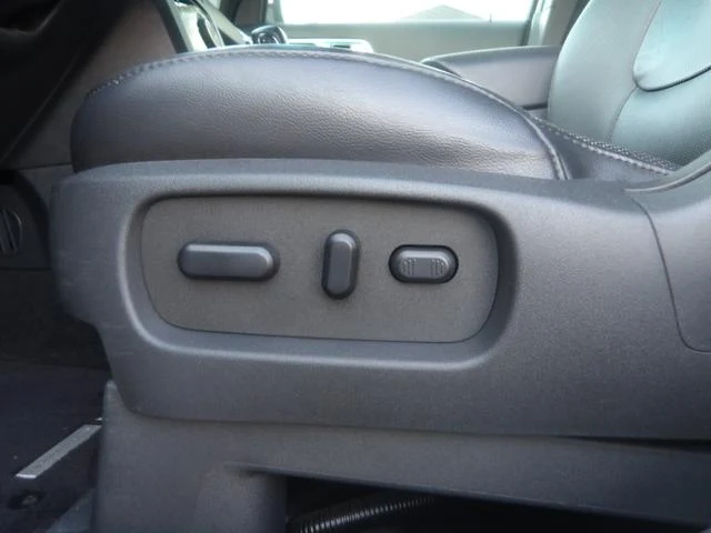 Ford EXPLORER 46