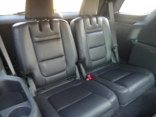 Ford EXPLORER 59