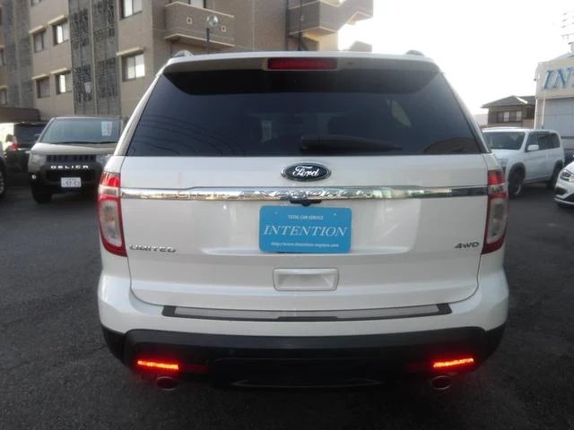Ford EXPLORER 68