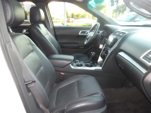 Ford EXPLORER 55