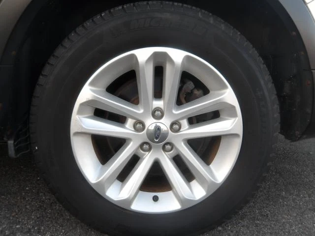 Ford EXPLORER 36