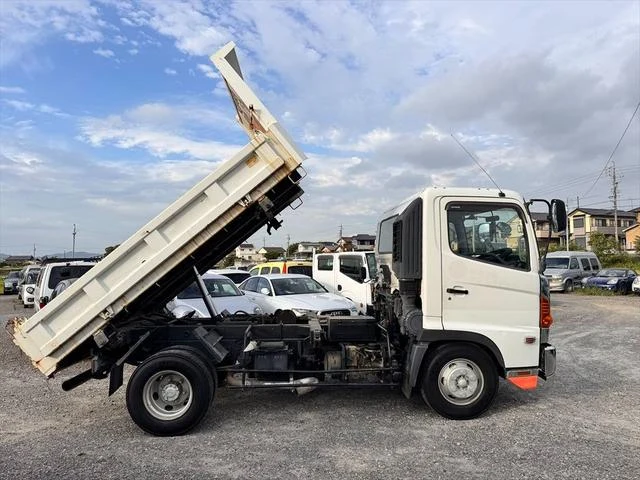Hino RANGER 10