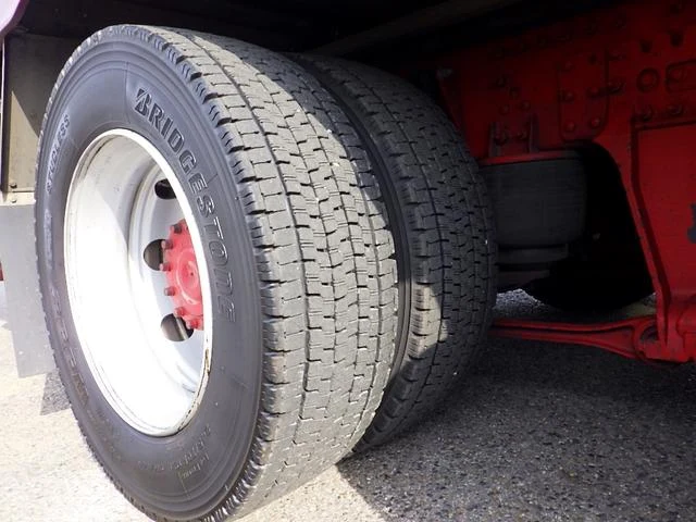 UD Trucks QUON 20