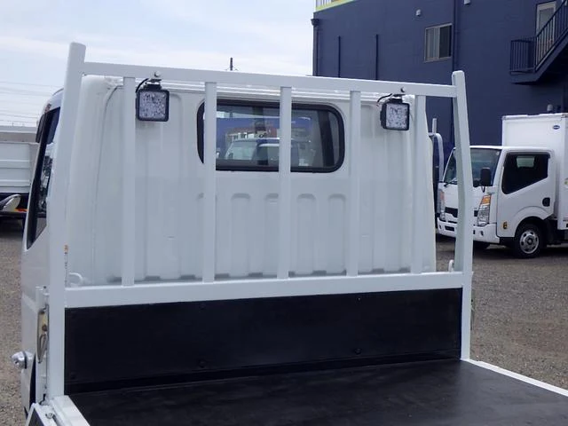 UD Trucks KAZET 8