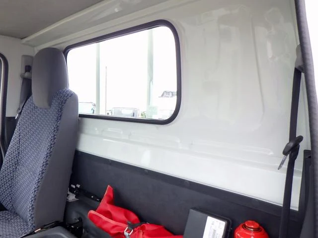 Isuzu ELF 42