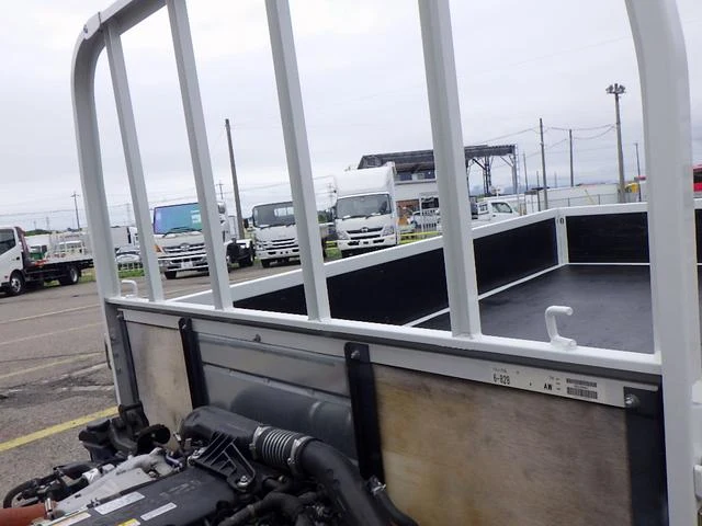 Isuzu ELF 35