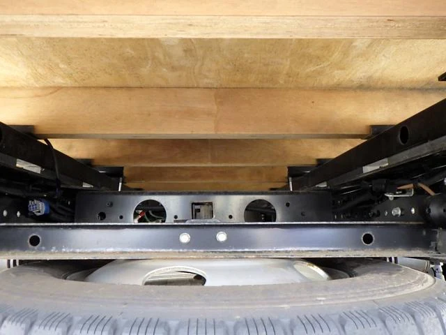 Mitsubishi Fuso CANTER 30
